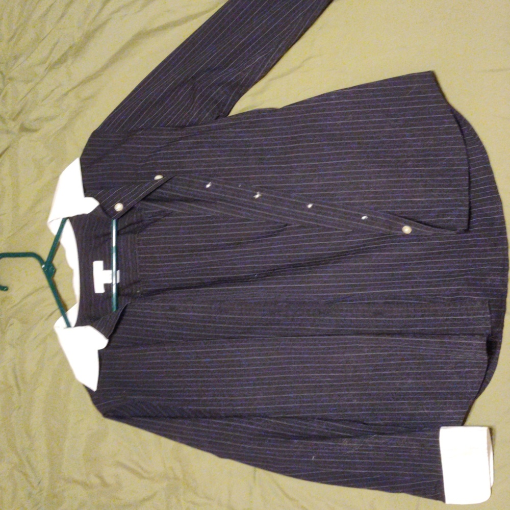 Long sleeve button up